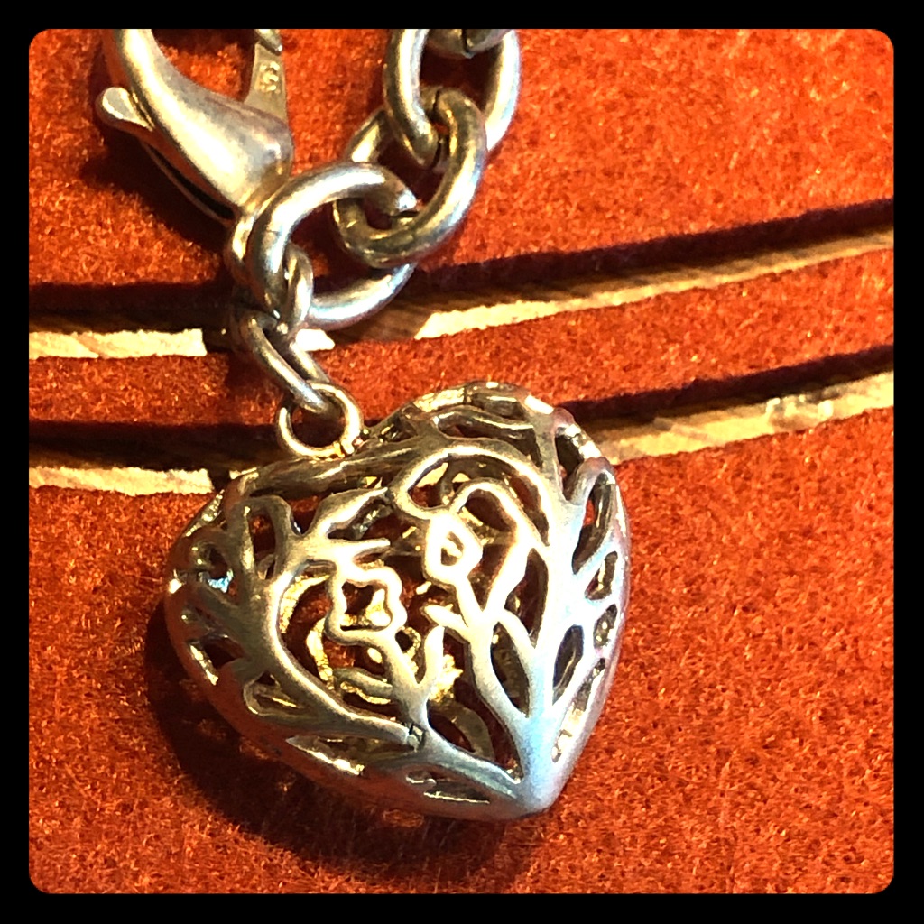 Silver Heart PendantLocket Style Necklace
